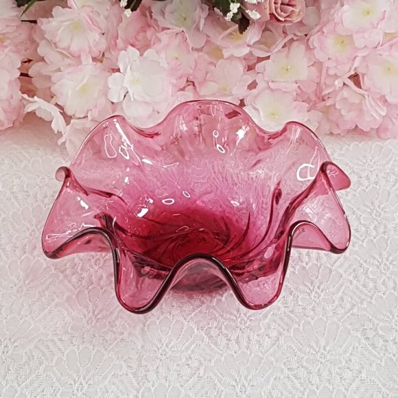Cranberry Glass Dish 8.25 inch Handcrafted Candle Holder Ruffled Candy Dish - Picture 5 of 9